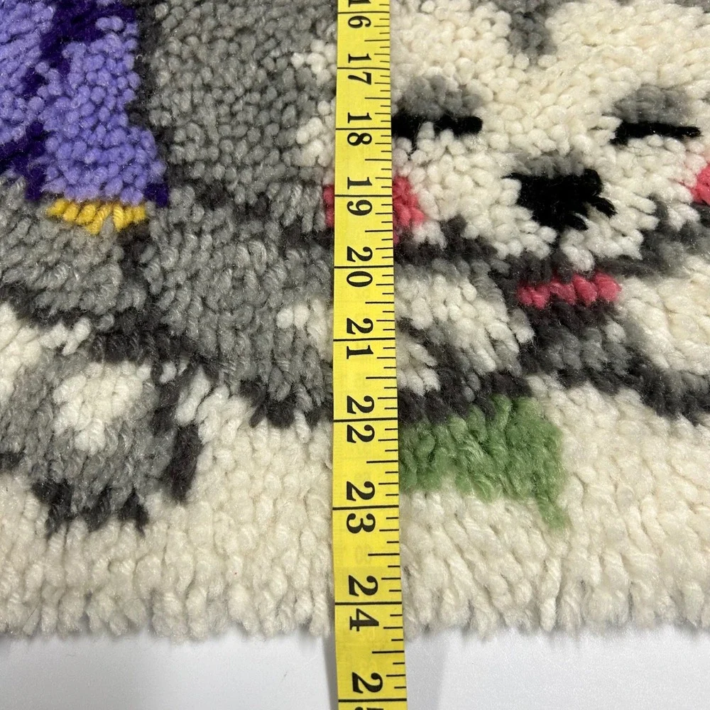 Vintage Handmade Latch Hook Rug Kittens Cats Floral Wall Hanging Decor 34x24.5